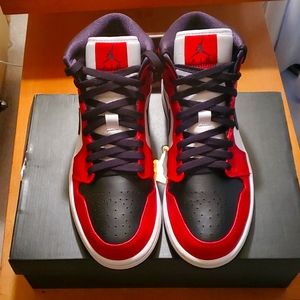 Jordan 1 chicago black toe size 10 mens!